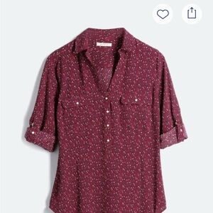 Skies are Blue Women's Burgundy Button-Up Blouse size Large